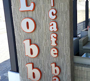Lobby Cafe & Bar