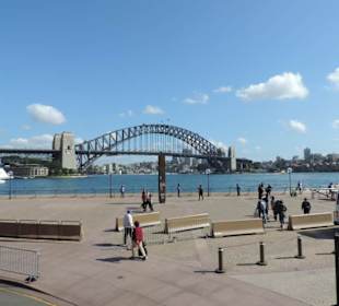 Mit dem Hop-on hop-off Bus in Sydney unterwegs