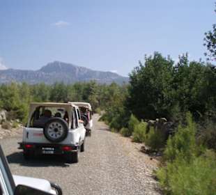 Jeep-Safari/Rafting