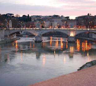 Abendstimmung am Tiberufer