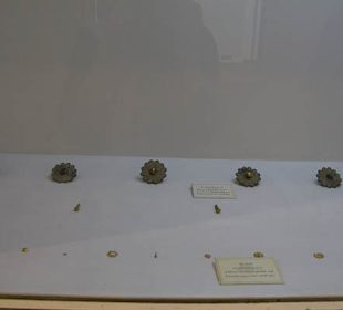 Eksponat w muzeum w Persepolis