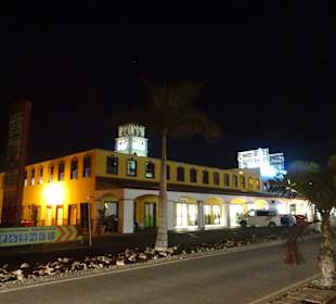 Centro Comercial El Campanario