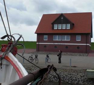 Der Hafen von Fedderwardersiel