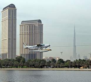 Seawings beim Start über dem Creek