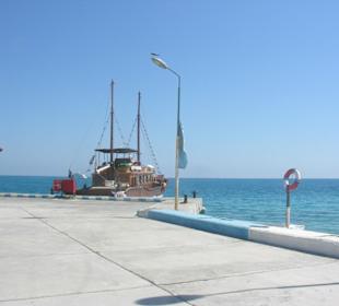 Port Hamata