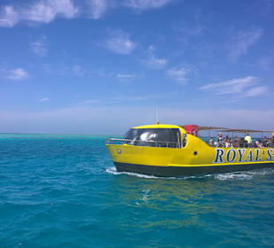 Glasbodenboot über L´tours