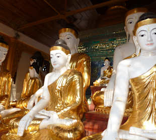 Buddhas in der Pagode