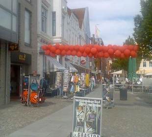 Flaniermeile am Hafen