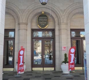 Bad Kissingen: Touristen-Information im Arkadenbau
