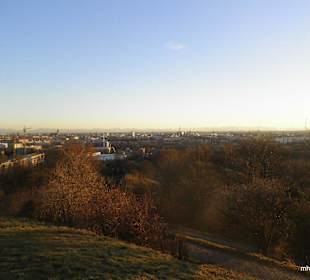 Herrliche Fernsicht vom Olympiaberg
