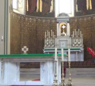 Probsteikirche Sankt Peter + Paul