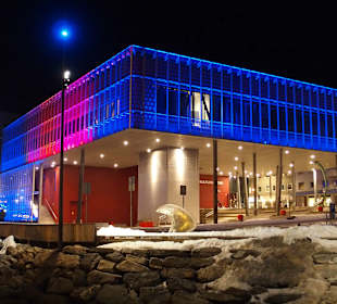 In unmittelbarer Umgebung liegt das Architekturzentrum