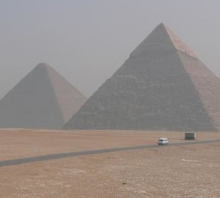 Pyramiden von Gizeh