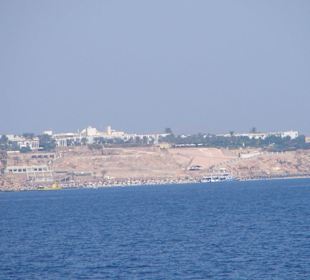 Reef Oasis Beach Resort