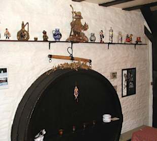 Weinfass original geht hinten weiter Felsenkeller