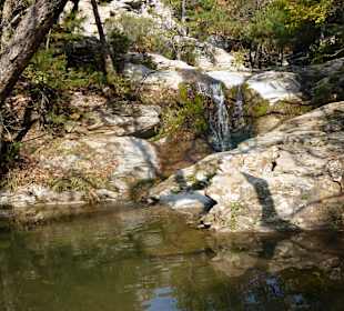 Wasserfall in Maries, hinfahren!