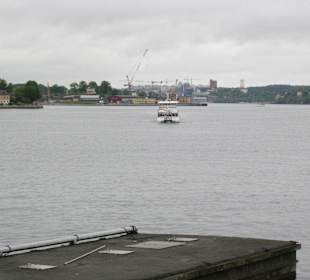 Schiiffahrt nach Djurgarden von Slussen