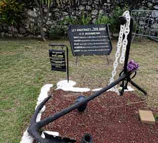Rundgang über den alten Friedhof am Meer
