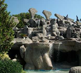 Begehbarer Brunnen in Belek