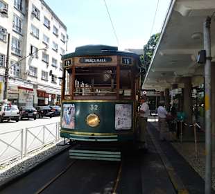 Triebwagen der Lihna Touristica
