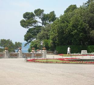 Scorcio della piazza