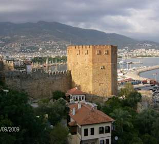 Lichtstrahl - Roter Turm