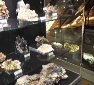 Museum für Mineralien und Mathematik