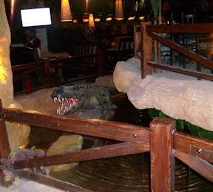 Krokoalarm im Restaurant