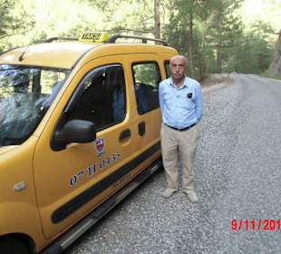 Deutsch sprechender  Taxifahrer Nevzat