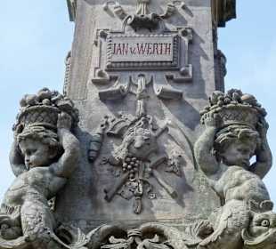 Ansichten des Jan-von-Werth-Brunnens