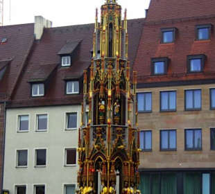 Schöner Brunnen im Februar