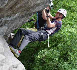 Peterlewand Klettergarten 