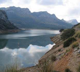 *N und M* Tramuntana Gebirge