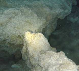 Im Innern der Höhle