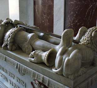 im Mausoleum von Escorial