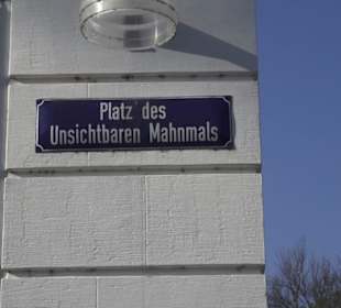 Platz des Unsichtbaren Mahnmals