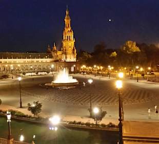 Plaza Espana in Sevilla bei Nacht
