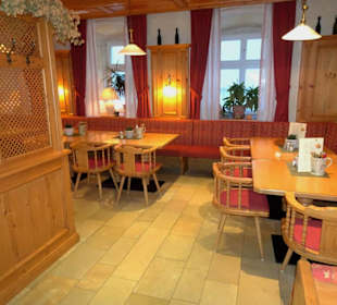 Blick in die Gasträume des ´s Antla