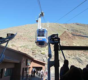 Wjazd kolejką na Teide