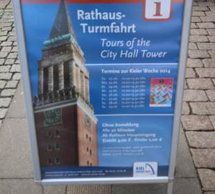 Werbung für Turmfahrten währen der Kieler Woche