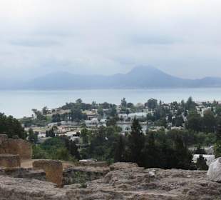 Vom Byrsahügel - im Hintergrund die Häfen