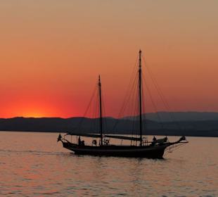 Weinfest und Sonnenuntergang