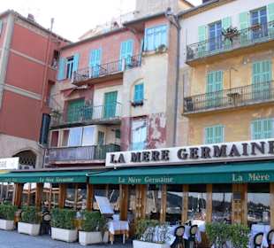 Ein Restaurant nach dem anderen