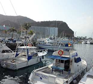 Abfahrt mit dem Katamaran