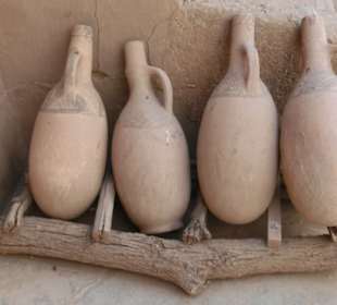 Behälter in der Kasbah
