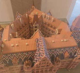 Model vom Wiesbadener Neuen Rathaus