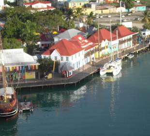 Blick auf die Hafeneinfahrt von St.John's