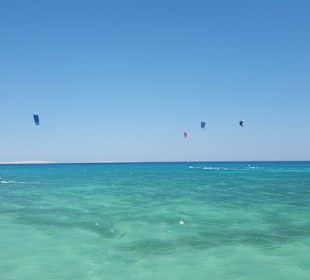 Kitesurfer - Karibikfeeling in Hurghada