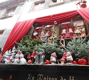Weihnachtliche Hausfasade