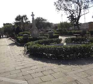 The Mall Gardens